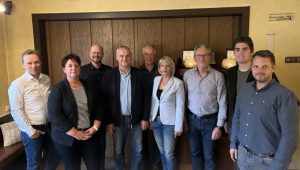 v.l.: Frank Neuenfeld, Yvonne Schröder, Thomas Ewerding, Christoph Athmer, Richard von der Haar, Christiane Vogelsang, Ulrich Wernsing, Erik Große-Hamberg, Dirk Raming